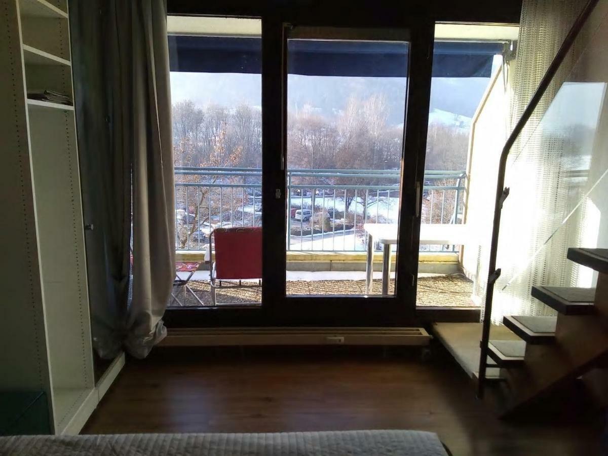 Bames Badurach Metzingen Stuttgart Apartamento Bad Urach Exterior foto