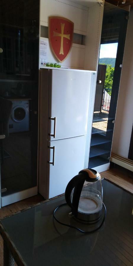 Bames Badurach Metzingen Stuttgart Apartamento Bad Urach Exterior foto